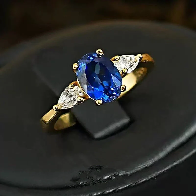 Marin Thorneau Ring | Gold